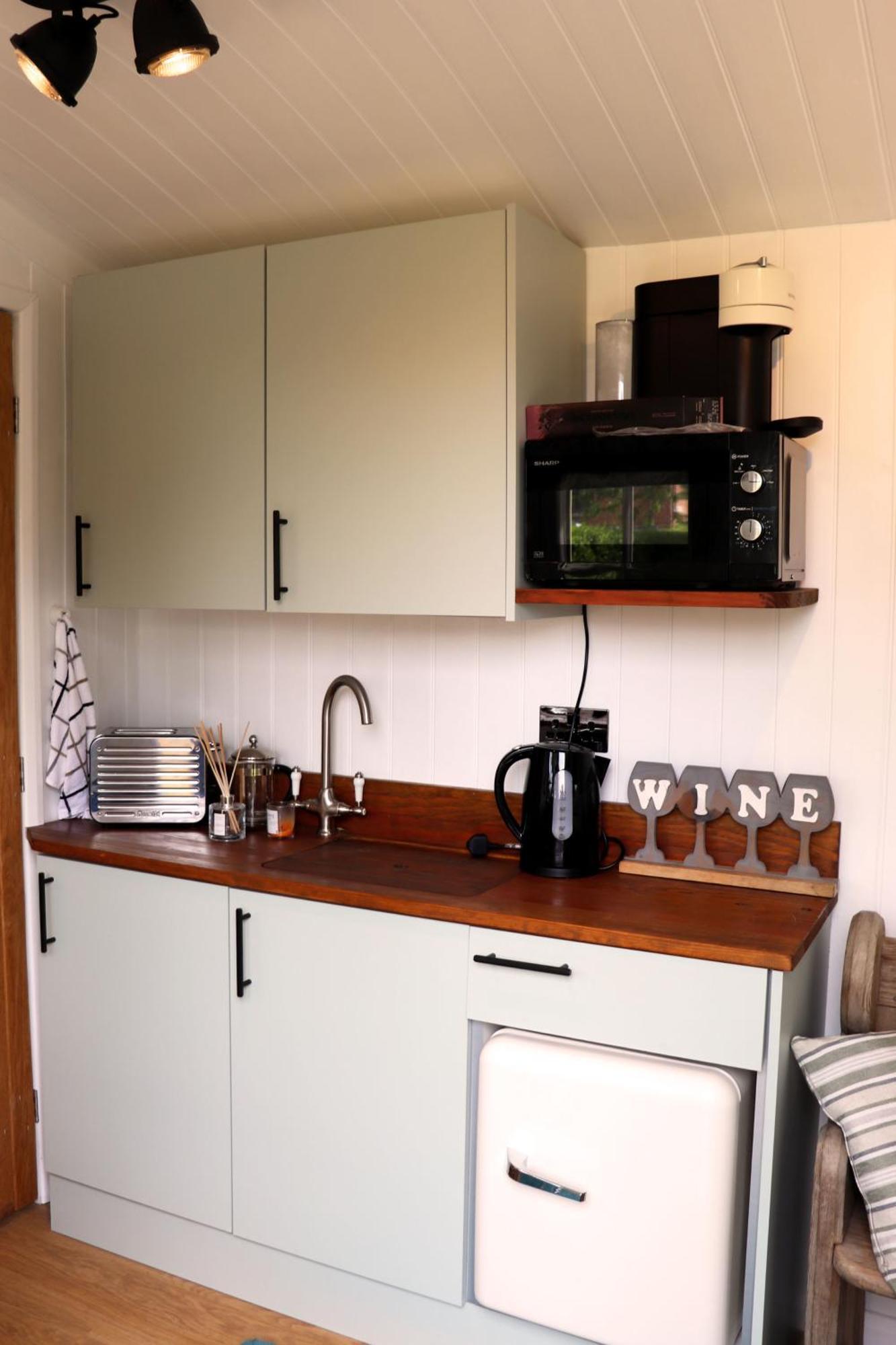 Cobo Cottage Чичестър Екстериор снимка